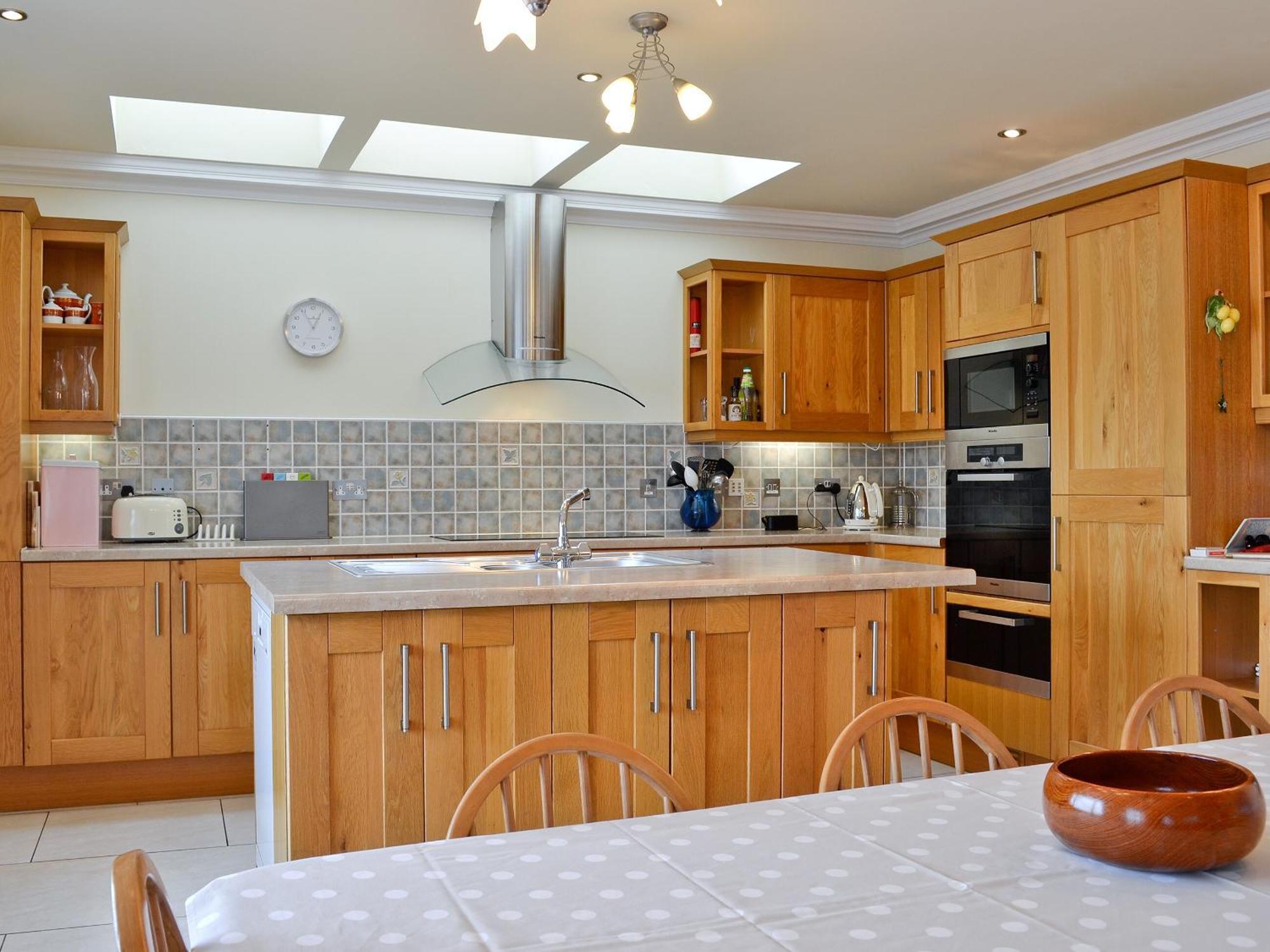 Waterside Villa Tighnabruaich Eksteriør bilde