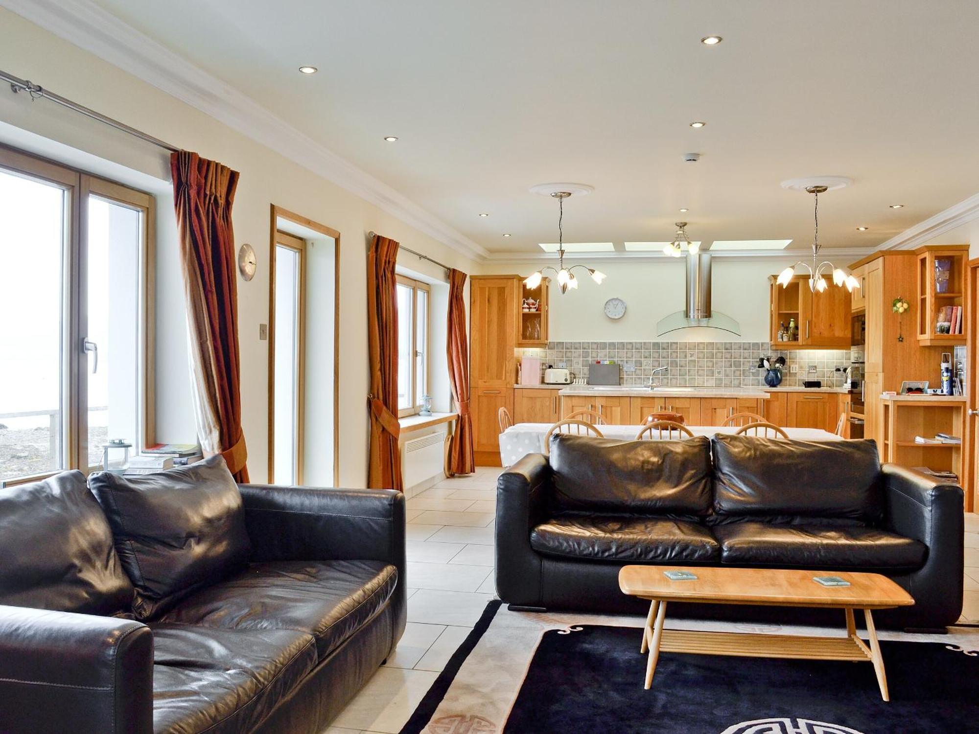 Waterside Villa Tighnabruaich Eksteriør bilde
